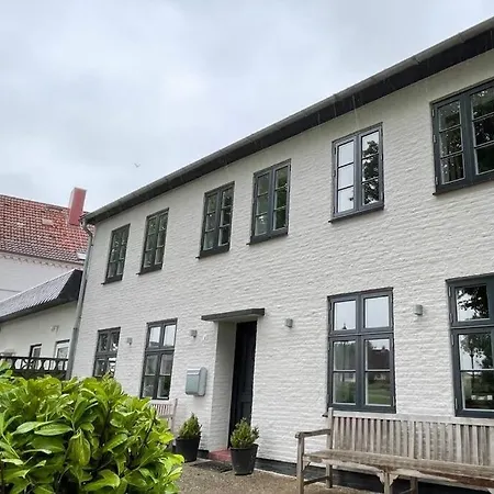 Xxl-ferienhaus - Klindthuus - Urlaub Direkt Am Hafen * Tönning